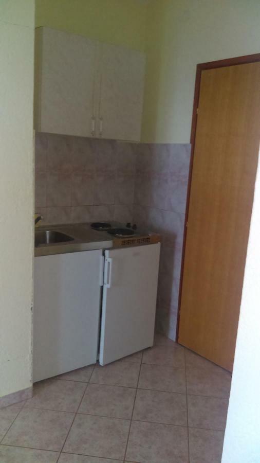 Guesthouse Bili Karlobag Dış mekan fotoğraf